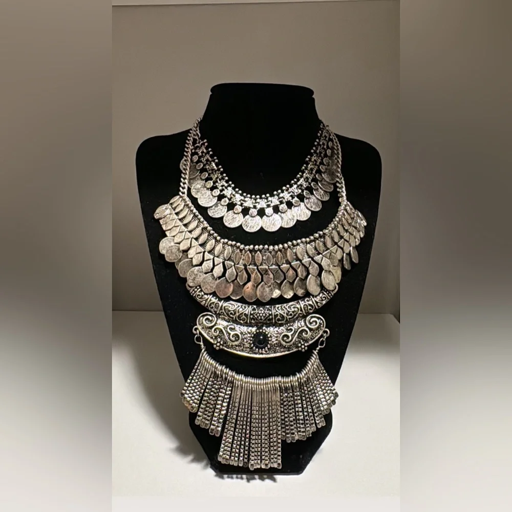 Boho layered Silver Statement Necklace - Picture 2 of 8